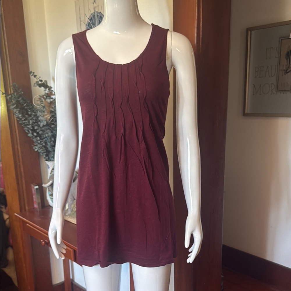 NWT Eddie Bauer size small Women's Burgundy Sleeveless Top
